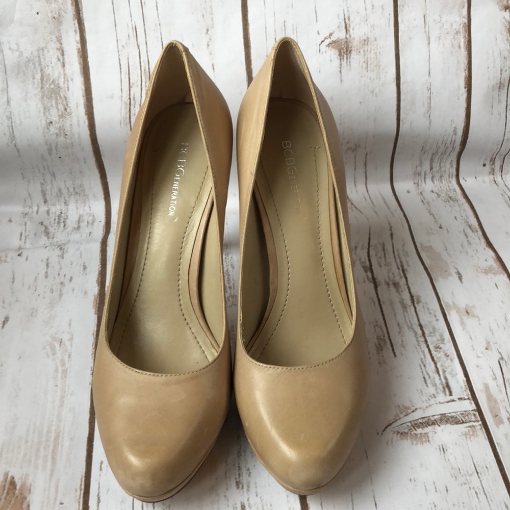 Bcbgeneration Nude Platform Pump. 8.5 - image 2